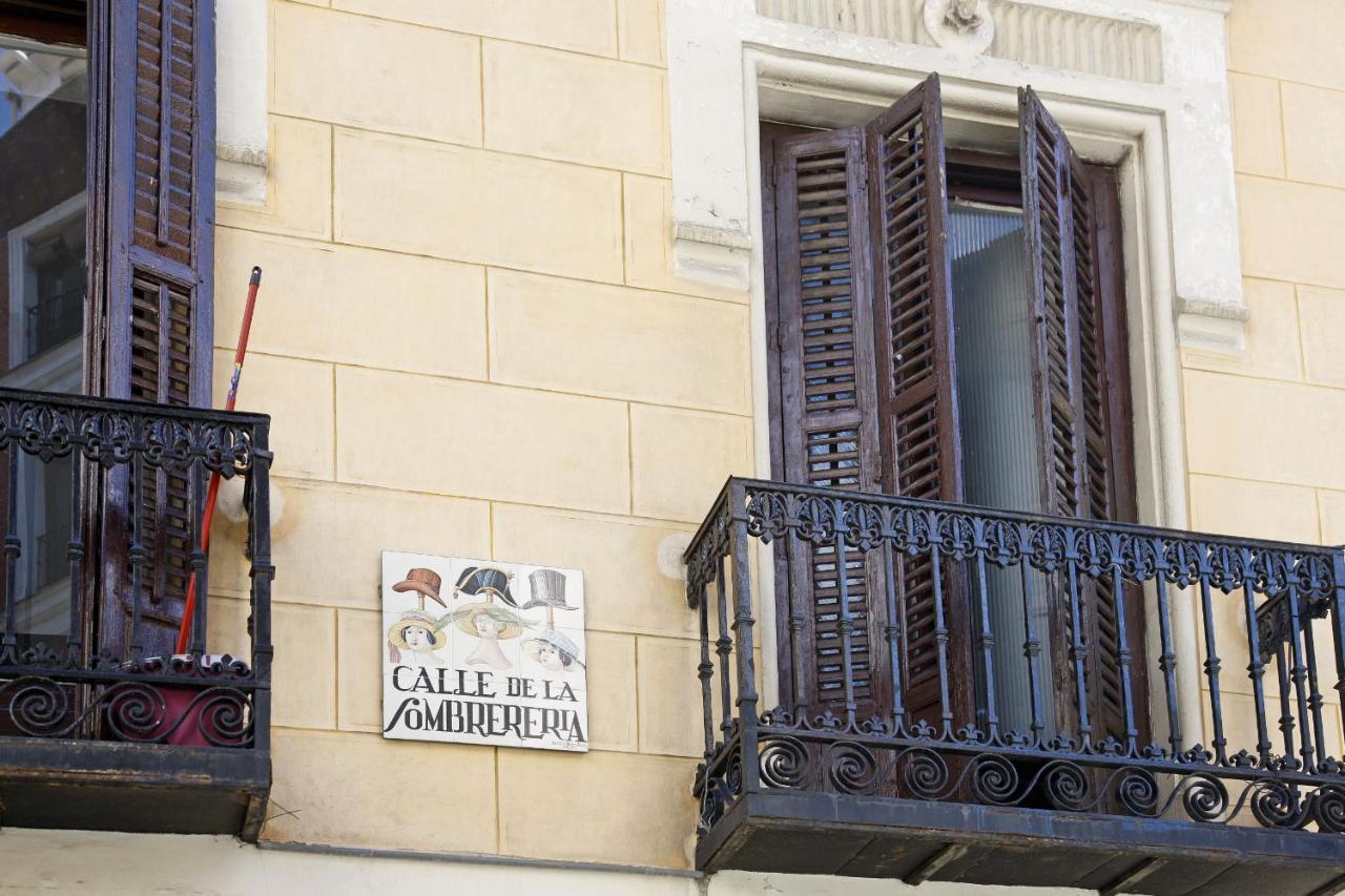 Apartament Reina Sofia Boutique I Madryt